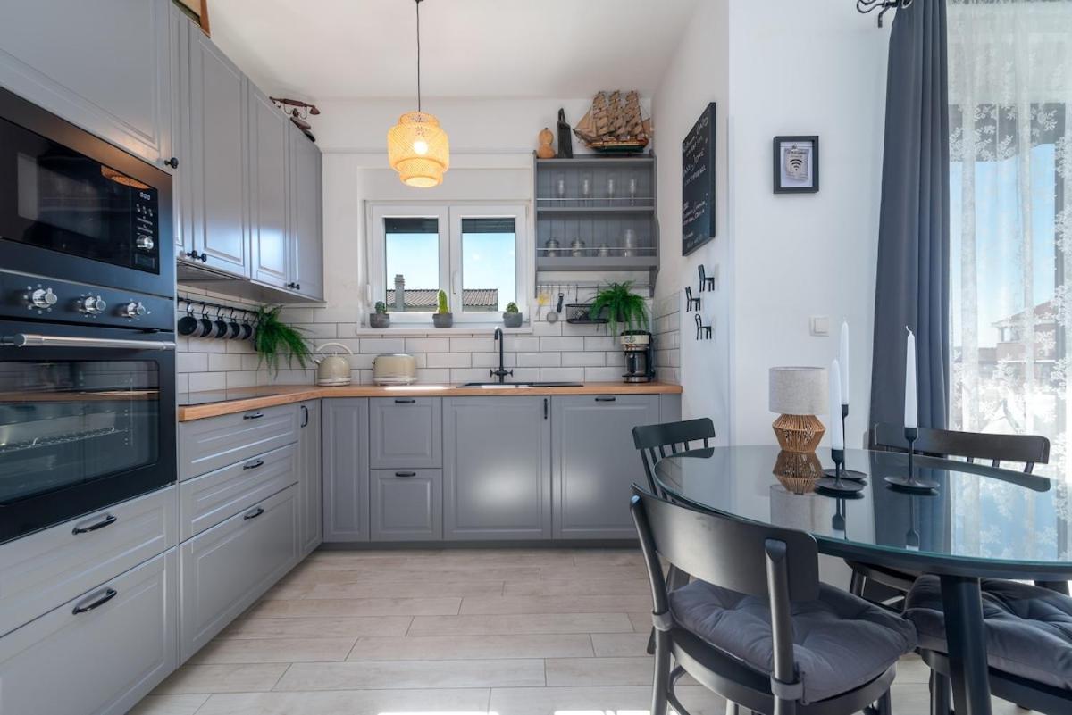 Apartman Spiro Trogir Ngoại thất bức ảnh